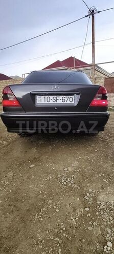 Mercedes C 200 1995, 582,184 km - 2.0 л - Bakı