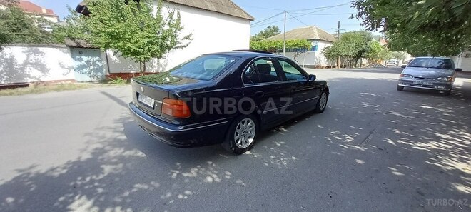 BMW 525 1998, 290,000 km - 2.5 l - Göyçay