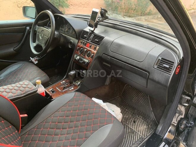 Mercedes C 240 1998, 299,800 km - 2.4 l - Bakı