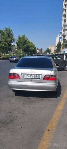 Mercedes E 220 2000, 187,000 km - 2.2 l - Bakı