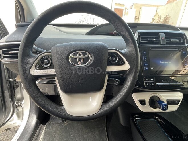 Toyota Prius 2017, 35,000 km - 1.8 l - Bakı
