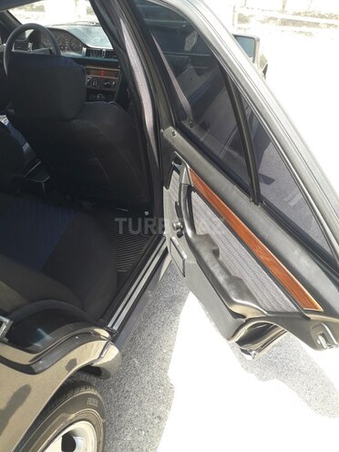 Mercedes E 220 1992, 314,526 km - 2.2 l - Sumqayıt