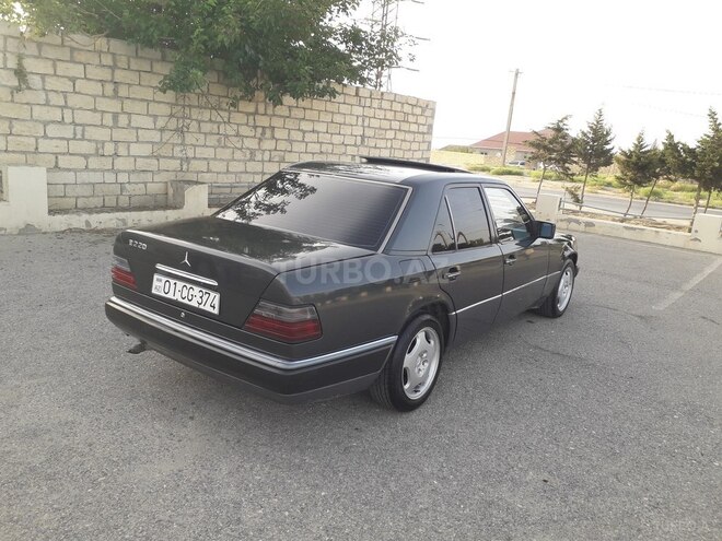 Mercedes E 220 1992, 314,526 km - 2.2 l - Sumqayıt