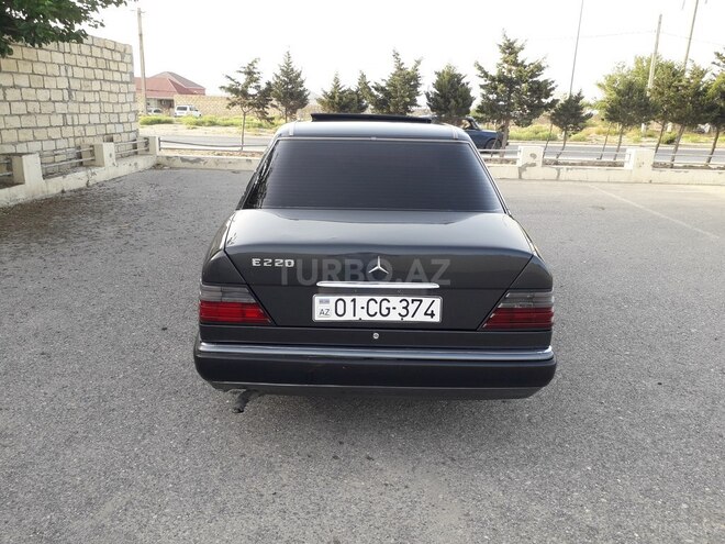 Mercedes E 220 1992, 314,526 km - 2.2 l - Sumqayıt