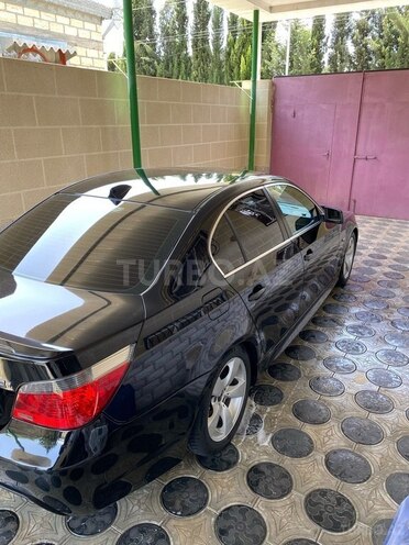 BMW 530 2005, 240,000 km - 3.0 л - Ağcabədi