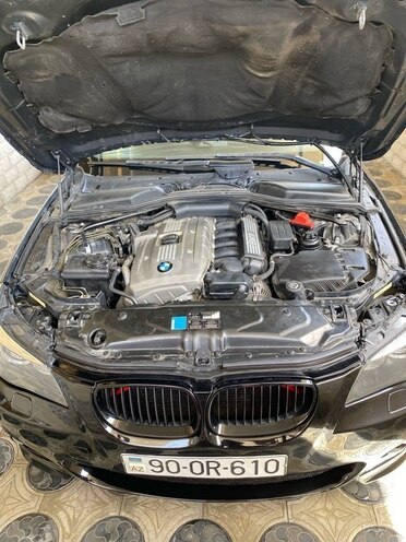 BMW 530 2005, 240,000 km - 3.0 л - Ağcabədi
