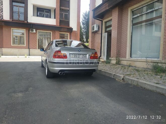 BMW 325 2003, 215,000 km - 2.5 l - Zaqatala
