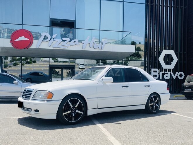 Mercedes C 230 1999, 22,014 km - 2.3 l - Bakı