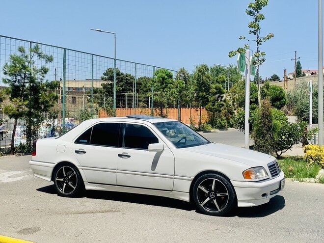 Mercedes C 230 1999, 22,014 km - 2.3 l - Bakı