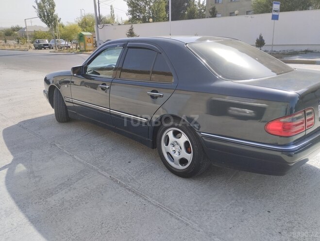 Mercedes E 230 1997, 459,600 km - 2.3 л - Sumqayıt