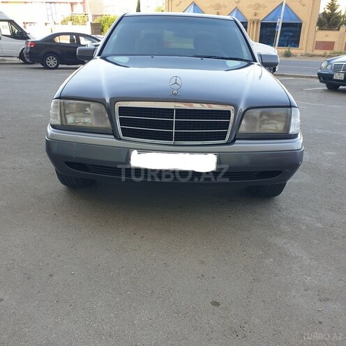 Mercedes C 200 1995, 352,271 km - 2.0 l - Bakı