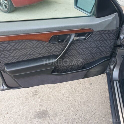 Mercedes C 200 1995, 352,271 km - 2.0 l - Bakı