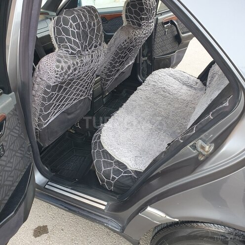 Mercedes C 200 1995, 352,271 km - 2.0 l - Bakı