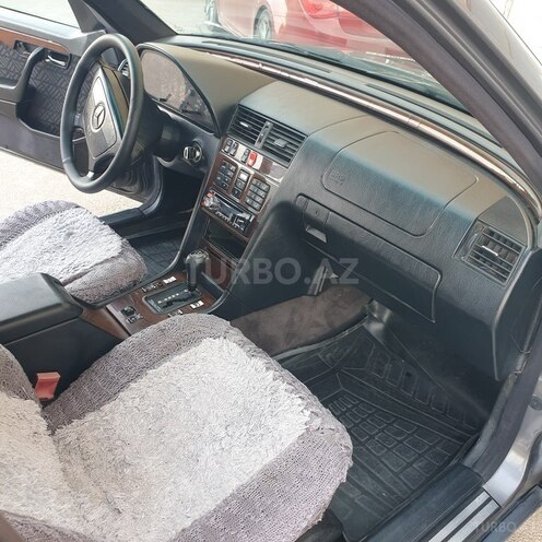 Mercedes C 200 1995, 352,271 km - 2.0 l - Bakı