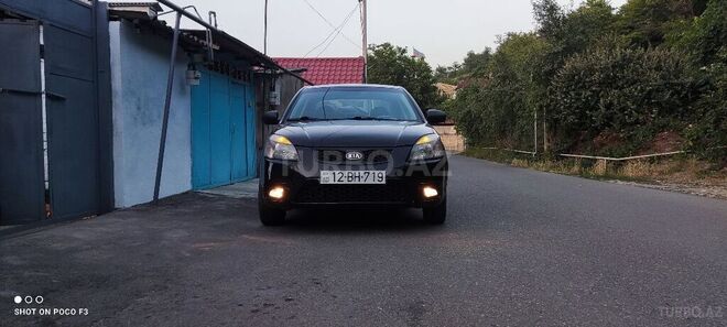 Kia Rio 2011, 319,000 km - 1.4 l - Qusar