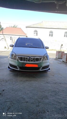 Opel Zafira 2005, 196,000 km - 2.2 l - Bakı