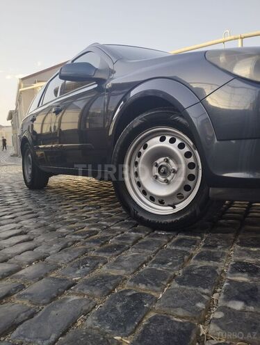 Opel Astra 2006, 314,000 km - 1.3 л - Bakı
