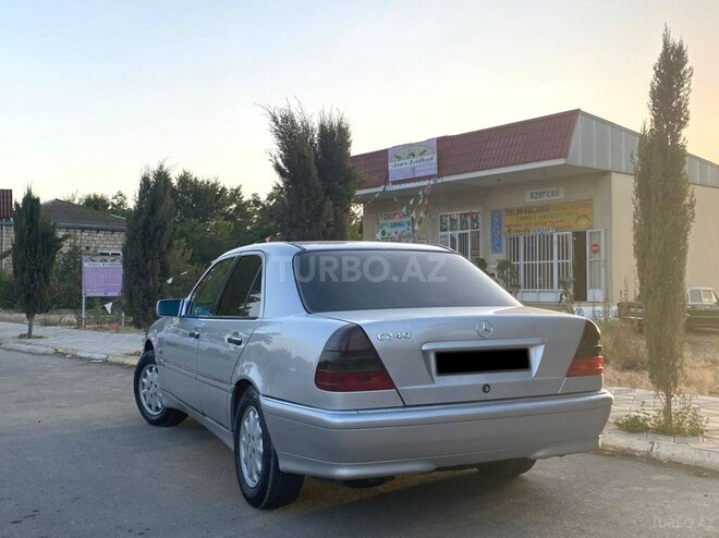 Mercedes C 240 1998, 315,000 km - 2.4 l - Ağcabədi