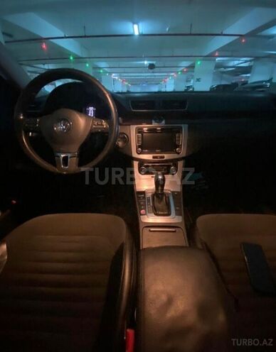 Volkswagen Passat 2011, 196,000 km - 1.8 л - Bakı