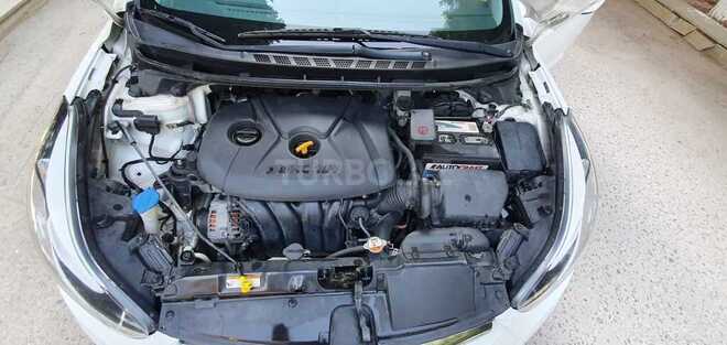 Hyundai Elantra 2014, 51,000 km - 1.8 l - Şabran