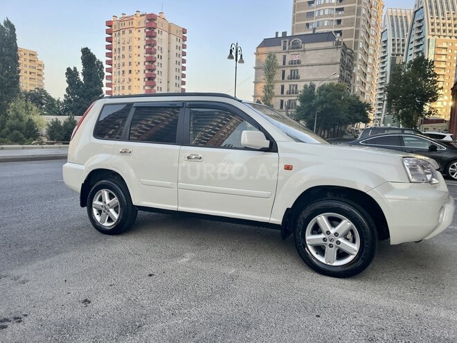 Nissan X-Trail 2011, 178,000 km - 2.5 l - Bakı