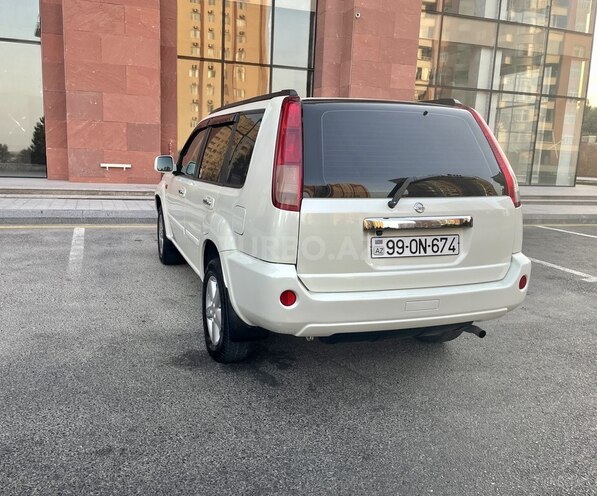 Nissan X-Trail 2011, 178,000 km - 2.5 l - Bakı