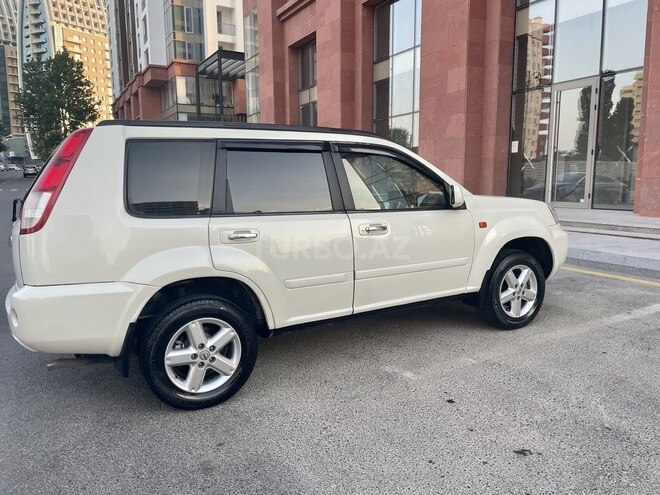 Nissan X-Trail 2011, 178,000 km - 2.5 l - Bakı
