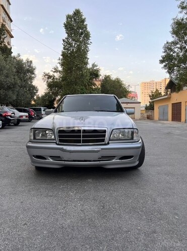 Mercedes C 240 1997, 283,000 km - 2.4 l - Bakı