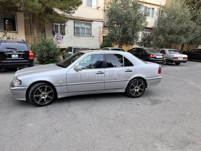Mercedes C 240 1997, 283,000 km - 2.4 l - Bakı