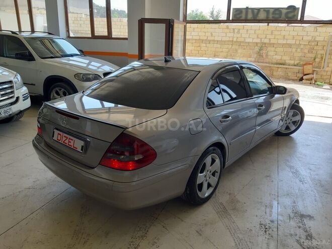 Mercedes E 220 2003, 398,000 km - 2.2 l - Bakı