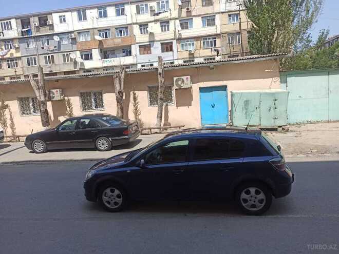 Opel Astra 2009, 206,000 km - 1.4 l - Sumqayıt