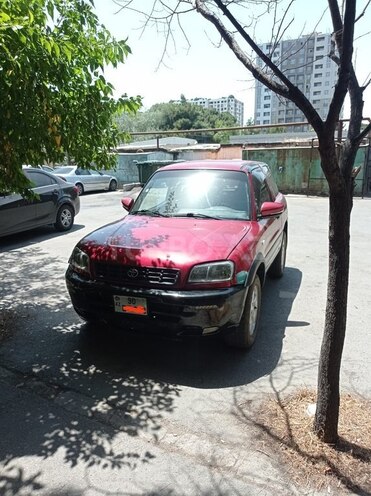 Toyota RAV4 1995, 370,000 km - 2.0 l - Bakı