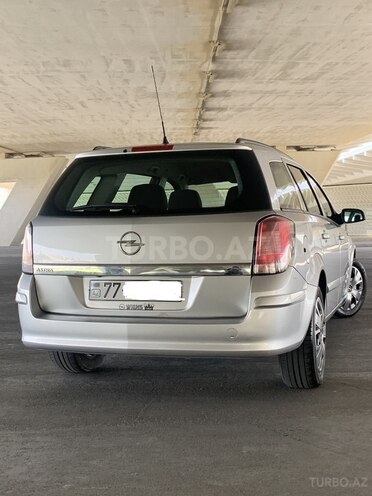 Opel Astra 2006, 176,000 km - 1.4 l - Bakı