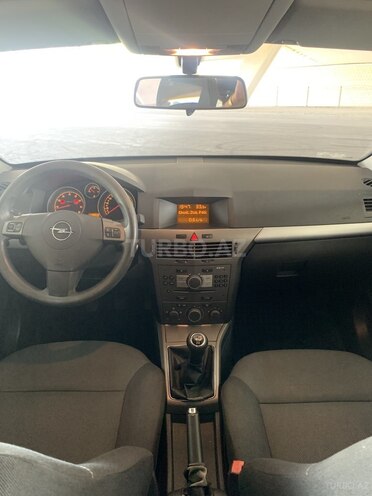 Opel Astra 2006, 176,000 km - 1.4 l - Bakı