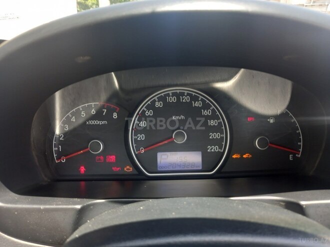 Hyundai Elantra 2009, 204,328 km - 2.0 л - Şamaxı