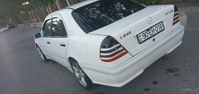 Mercedes C 180 1999, 365,636 km - 2.0 l - Bakı