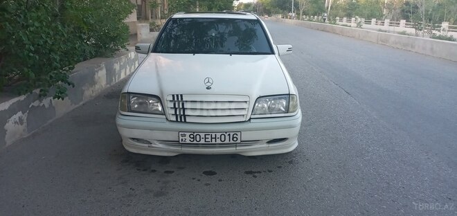 Mercedes C 180 1999, 365,636 km - 2.0 l - Bakı