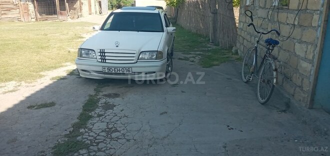 Mercedes C 180 1999, 365,636 km - 2.0 l - Bakı