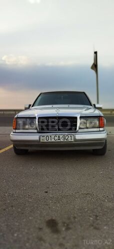 Mercedes E 300 1992, 856,395 km - 3.0 l - Bakı