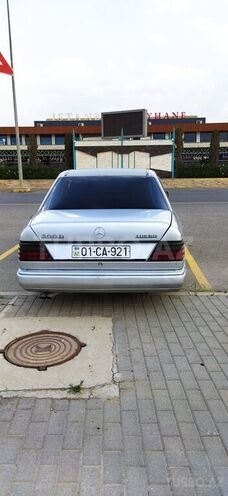 Mercedes E 300 1992, 856,395 km - 3.0 l - Bakı