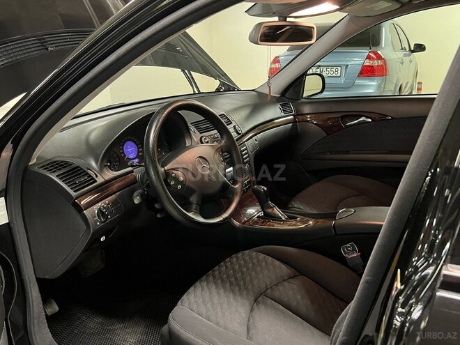 Mercedes E 220 2005, 388,000 km - 2.2 l - Gəncə