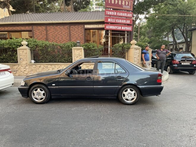 Mercedes C 180 1998, 224,000 km - 1.8 l - Bakı