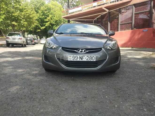 Hyundai Elantra 2013, 86,000 km - 1.8 l - Şəki