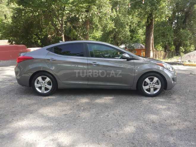 Hyundai Elantra 2013, 86,000 km - 1.8 l - Şəki