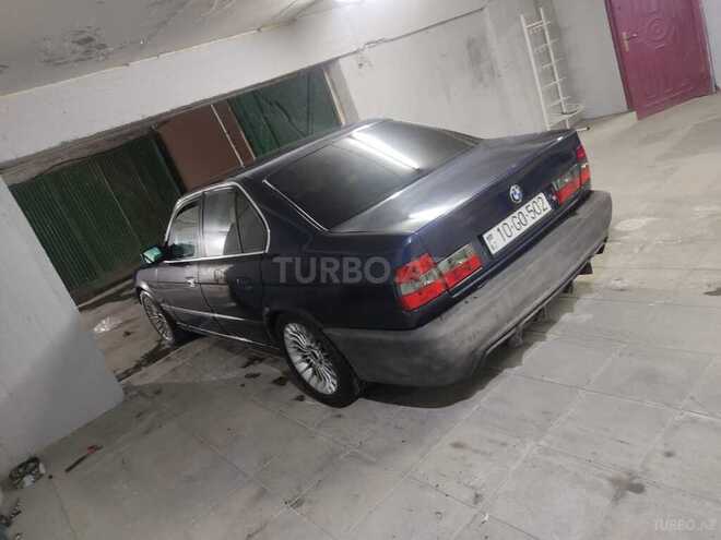 BMW 520 1990, 300,000 km - 2.0 l - Bakı