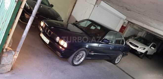 BMW 520 1990, 300,000 km - 2.0 l - Bakı