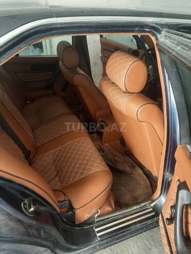 BMW 520 1990, 300,000 km - 2.0 l - Bakı