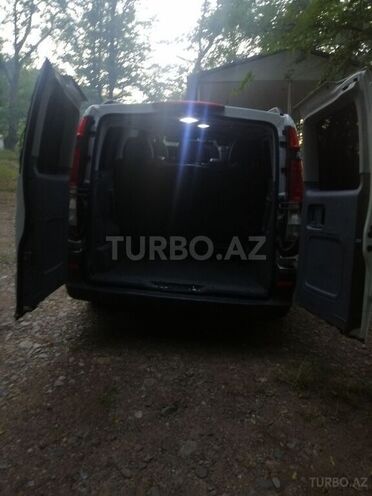 Mercedes Vito 111 2010, 233,000 km - 2.2 l - Gəncə