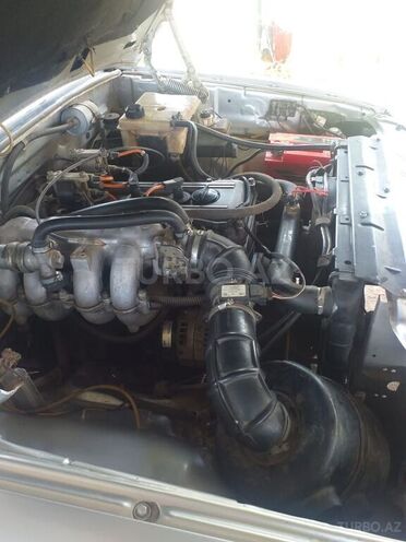 GAZ 31105 2004, 292,602 km - 2.4 l - İmişli