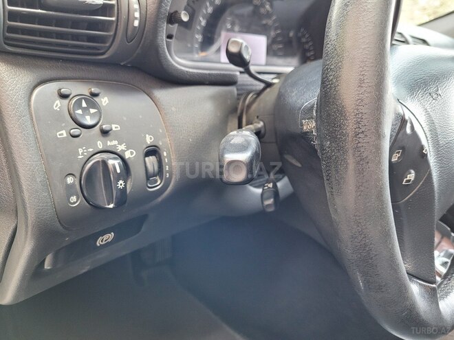 Mercedes C 200 2003, 216,000 km - 1.8 l - Bakı